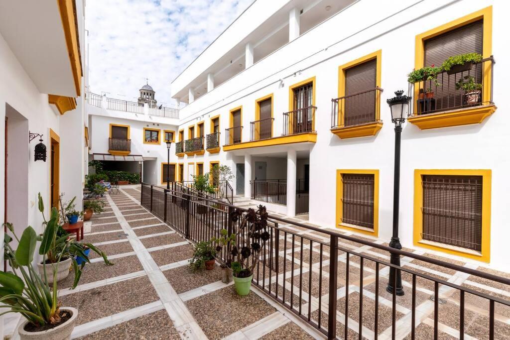 Casa San Lucas - Corazon Del Casco Historico Con Piscina Y Parking Apartment Jerez de la Frontera Ngoại thất bức ảnh